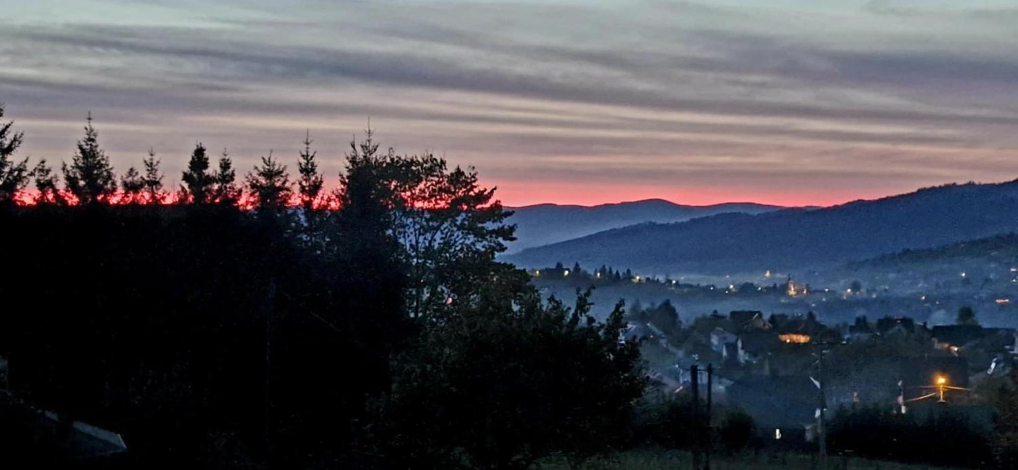 Dom Na Rozcesciu Bed & Breakfast Koniaków Dış mekan fotoğraf
