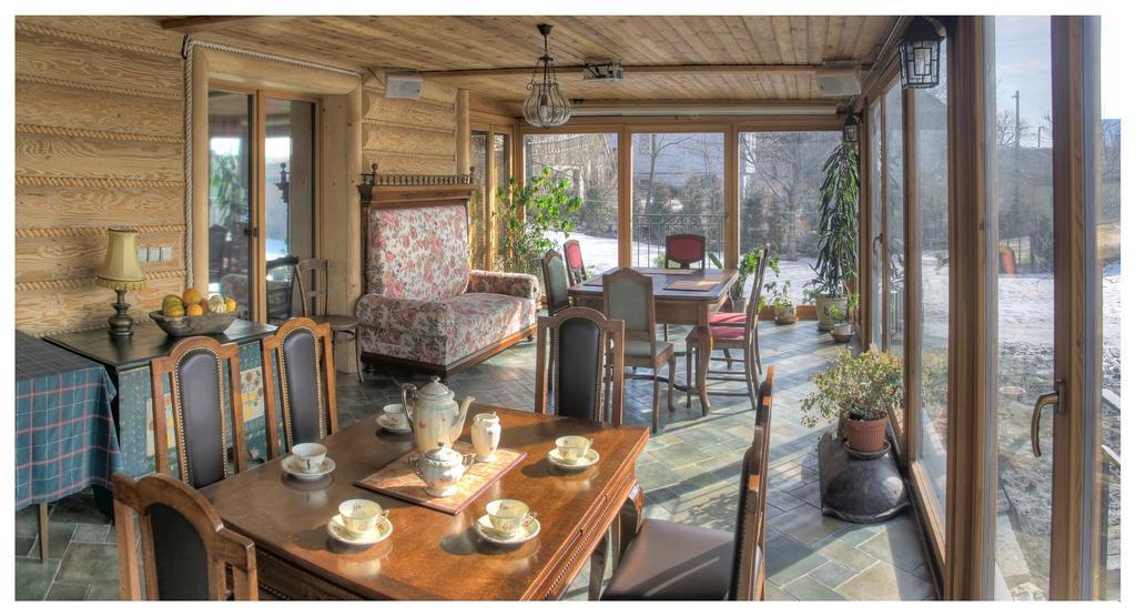 Dom Na Rozcesciu Bed & Breakfast Koniaków Dış mekan fotoğraf