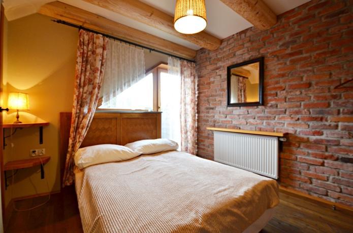 Dom Na Rozcesciu Bed & Breakfast Koniaków Dış mekan fotoğraf