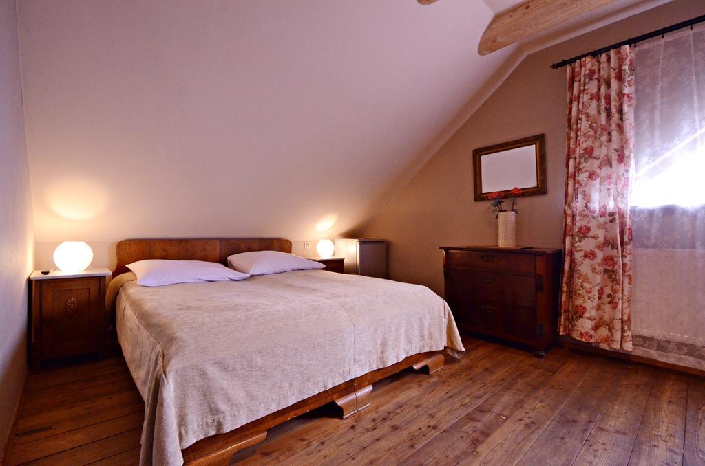 Dom Na Rozcesciu Bed & Breakfast Koniaków Dış mekan fotoğraf